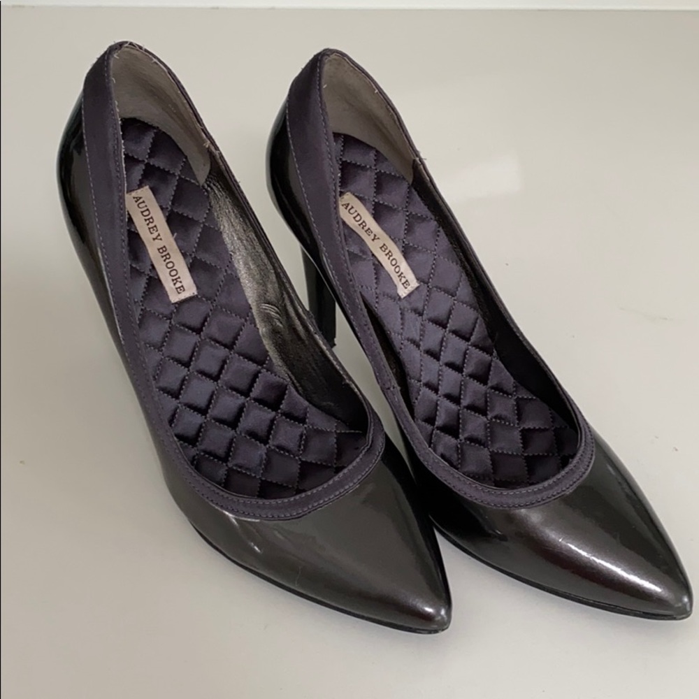 Audrey Brooke Gray/Silver Patten Pumps
